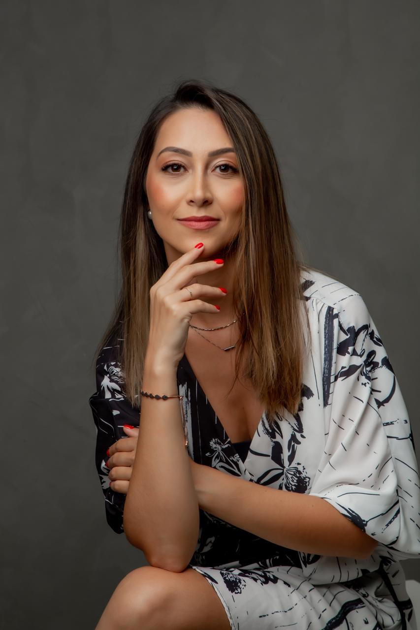 Ester Barcellos